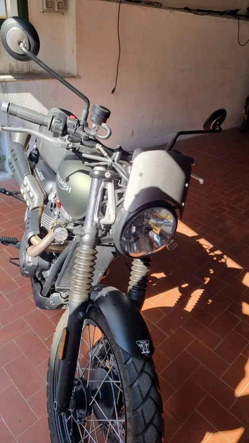 Triumph Street Scrambler 900 (2021 - 22) (3)