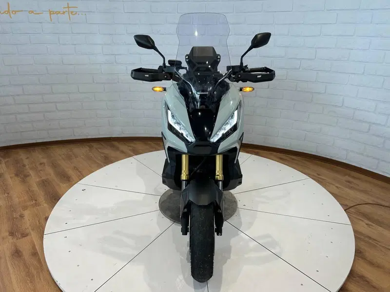 Honda X-ADV 750 DCT Adventure (2021 - 24) (5)