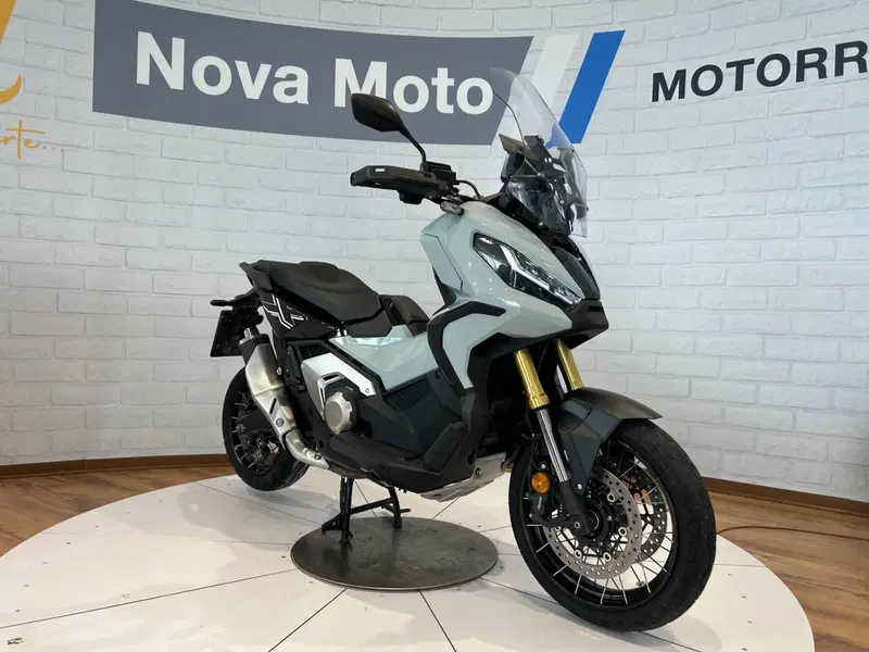 Honda X-ADV 750 DCT Adventure (2021 - 24) (6)
