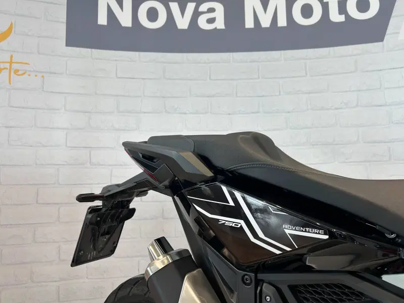 Honda X-ADV 750 DCT Adventure (2021 - 24) (7)