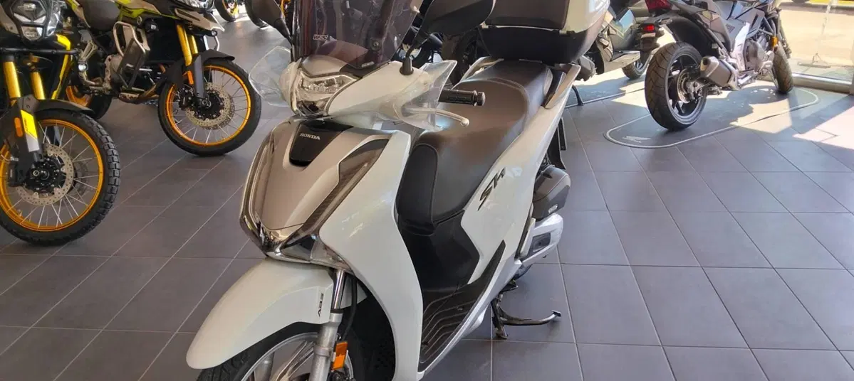Honda SH 150i (2017 - 19) (3)