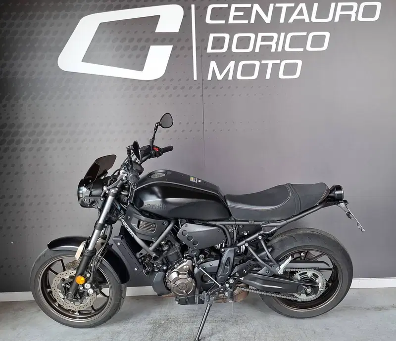 Yamaha XSR 700 ABS (2016 - 20) (2)