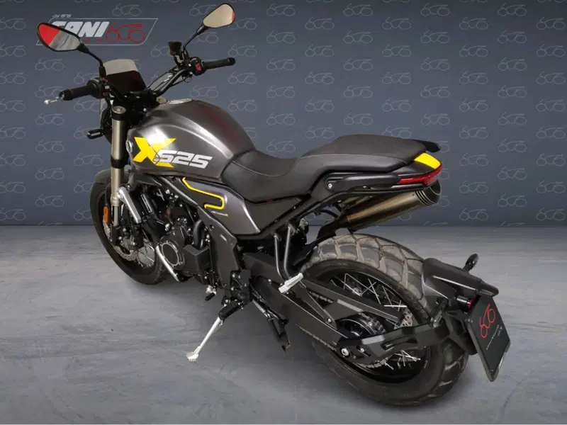 Voge Trofeo 525ACX Scrambler (2023 - 26) (4)