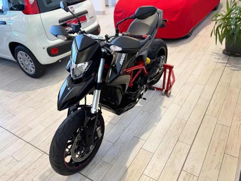Ducati Hypermotard 821 (2013 - 15) (6)