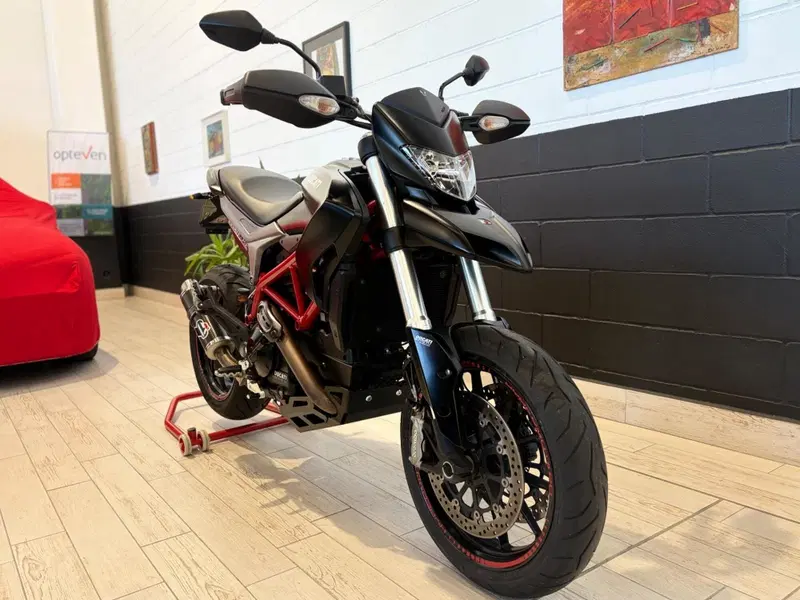 Ducati Hypermotard 821 (2013 - 15) (8)