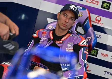 Razgatlioglu sulle condizioni della pista: Nella mia vita è la prima volta che vedo così poco grip