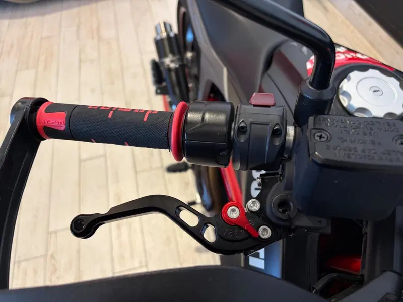 Ducati Hypermotard 821 (2013 - 15) (13)