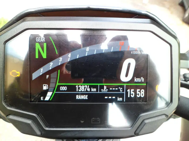 Kawasaki Z 650 (2021 - 24) (8)