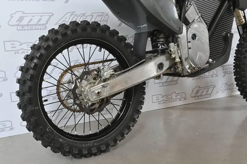 Stark Future Varg MX (2024 - 26) (5)
