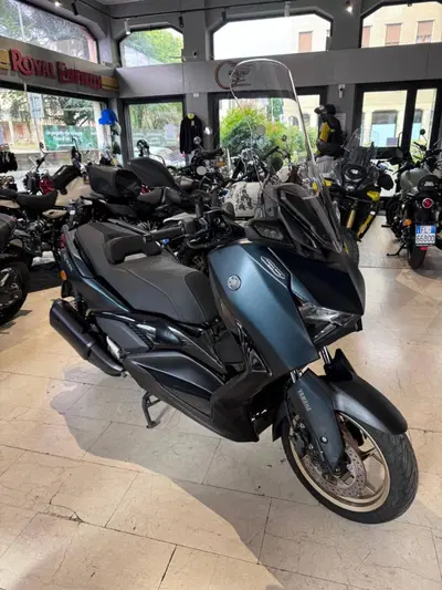 Yamaha X-Max 300 Tech Max (2021 - 24) usata
