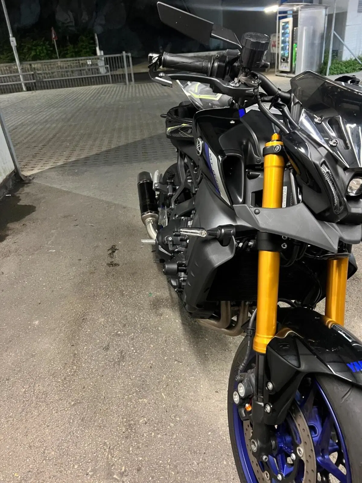 Yamaha MT-09 SP (2021 - 23) (2)