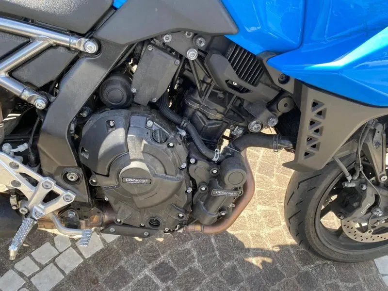 Suzuki GSX-8S (2025 - 26) (7)