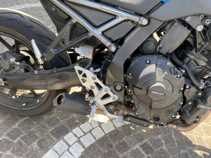 Suzuki GSX-8S (2025 - 26) (9)