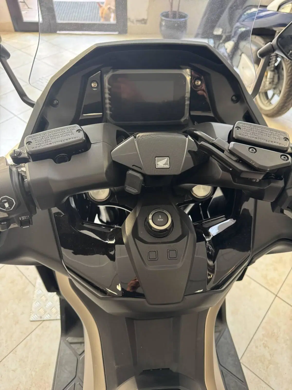 Honda Forza 750 (2025 - 26) (3)