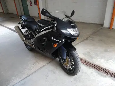 Kawasaki Ninja 900 ZX-9R (1998 - 01) usata