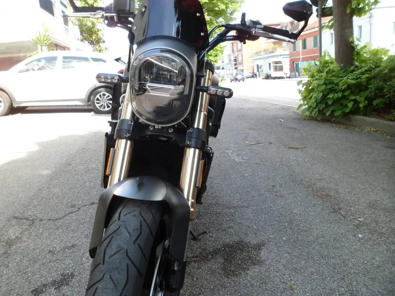 Benelli Leoncino 800 (2022 - 26) (3)