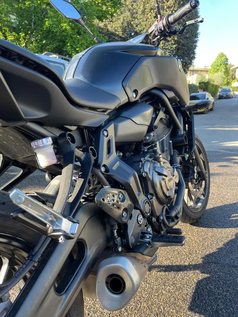 Yamaha MT-07 (2018 - 20) (8)