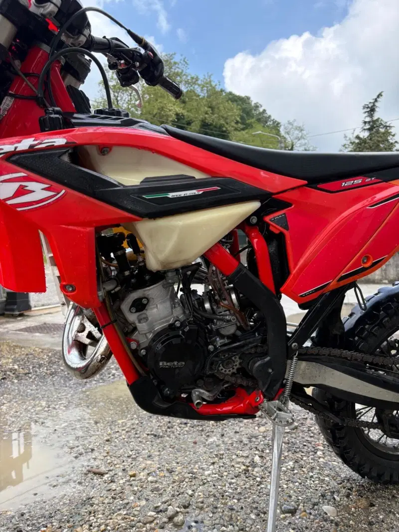 Betamotor RR 125 2T Enduro (2023) (4)