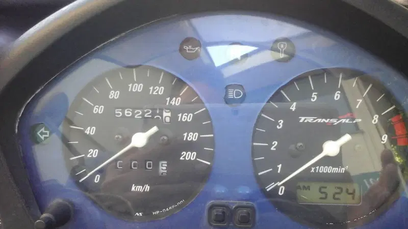 Honda Transalp XL 650V (2000 - 04) (4)