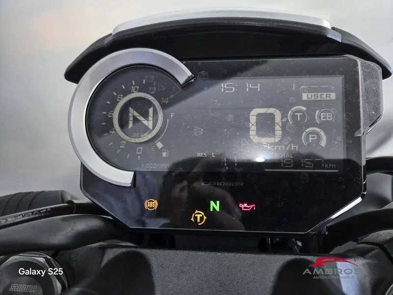 Honda CB 1000 R (2021 - 25) (2)