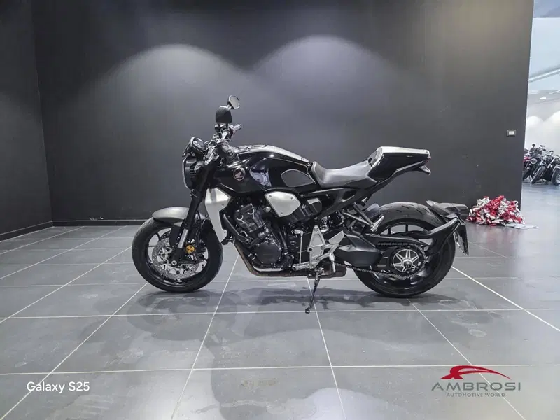 Honda CB 1000 R (2021 - 25) (5)