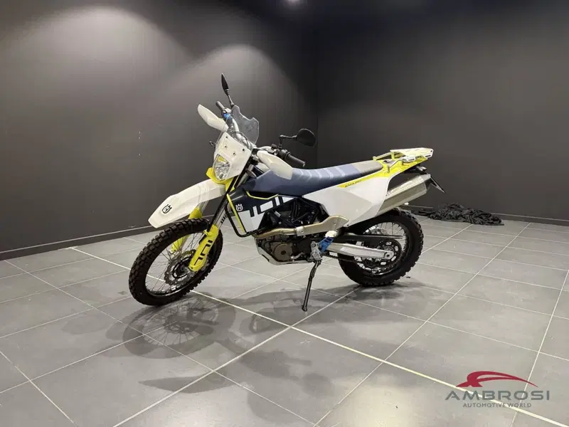 Husqvarna 701 Enduro (2020) (3)