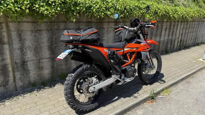 KTM 690 Enduro R (2022 - 25) (5)