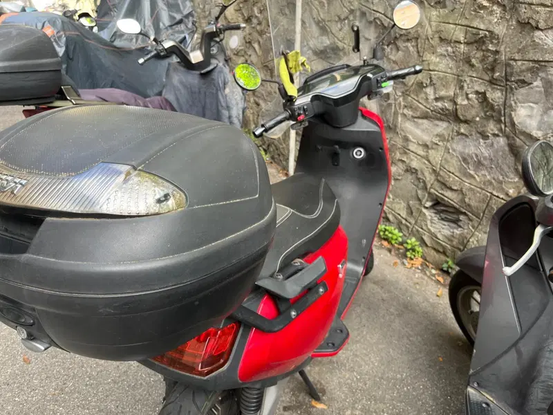 Niu MQi GT 100 (2022 - 25) (2)