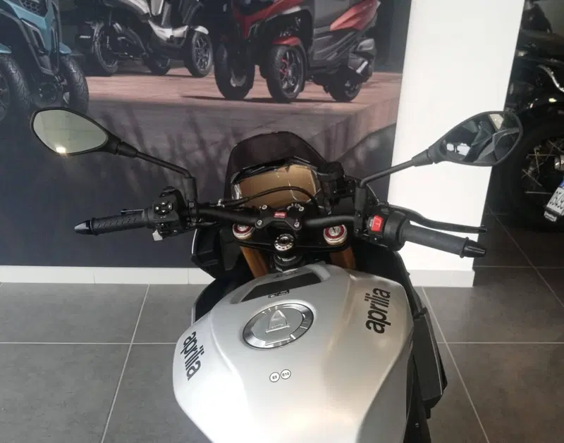 Aprilia Tuono V4 (2025 - 26) (5)
