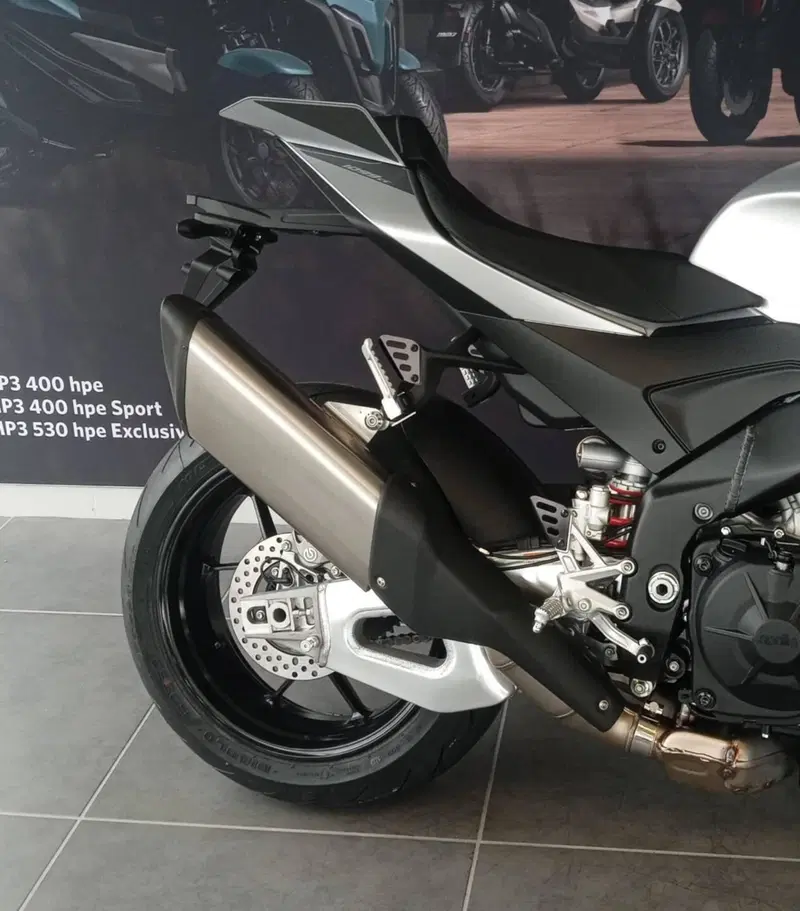 Aprilia Tuono V4 (2025 - 26) (10)