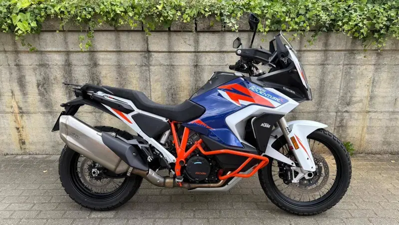 KTM 1290 Super Adventure R (2021)