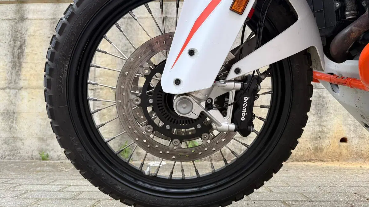 KTM 1290 Super Adventure R (2021) (11)