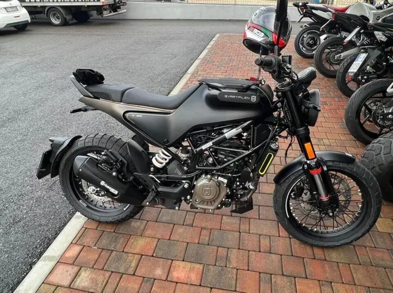 Husqvarna Svartpilen 125 (2021 - 23)