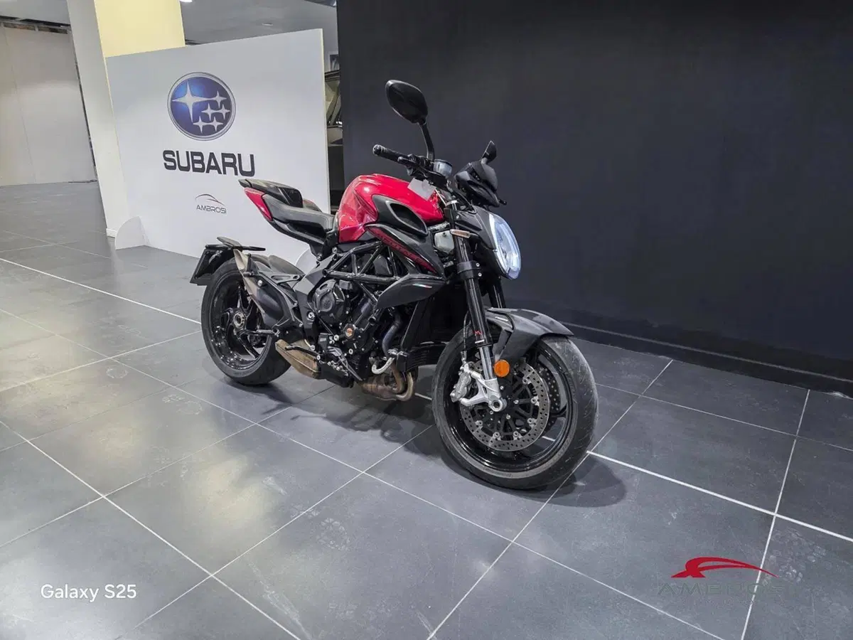 MV Agusta Brutale 800 Rosso (2021 - 23)