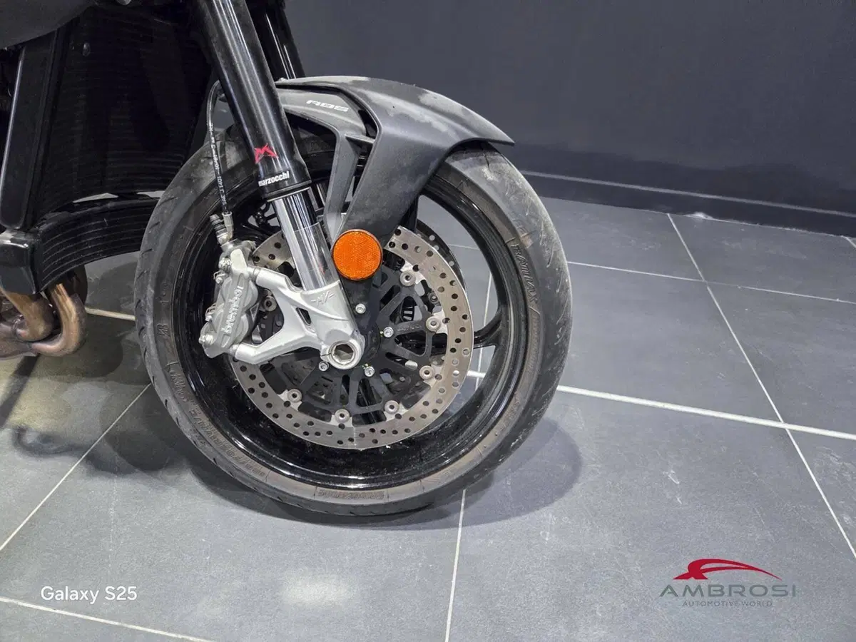 MV Agusta Brutale 800 Rosso (2021 - 23) (9)