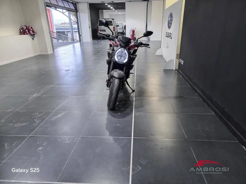 MV Agusta Brutale 800 Rosso (2021 - 23) (12)