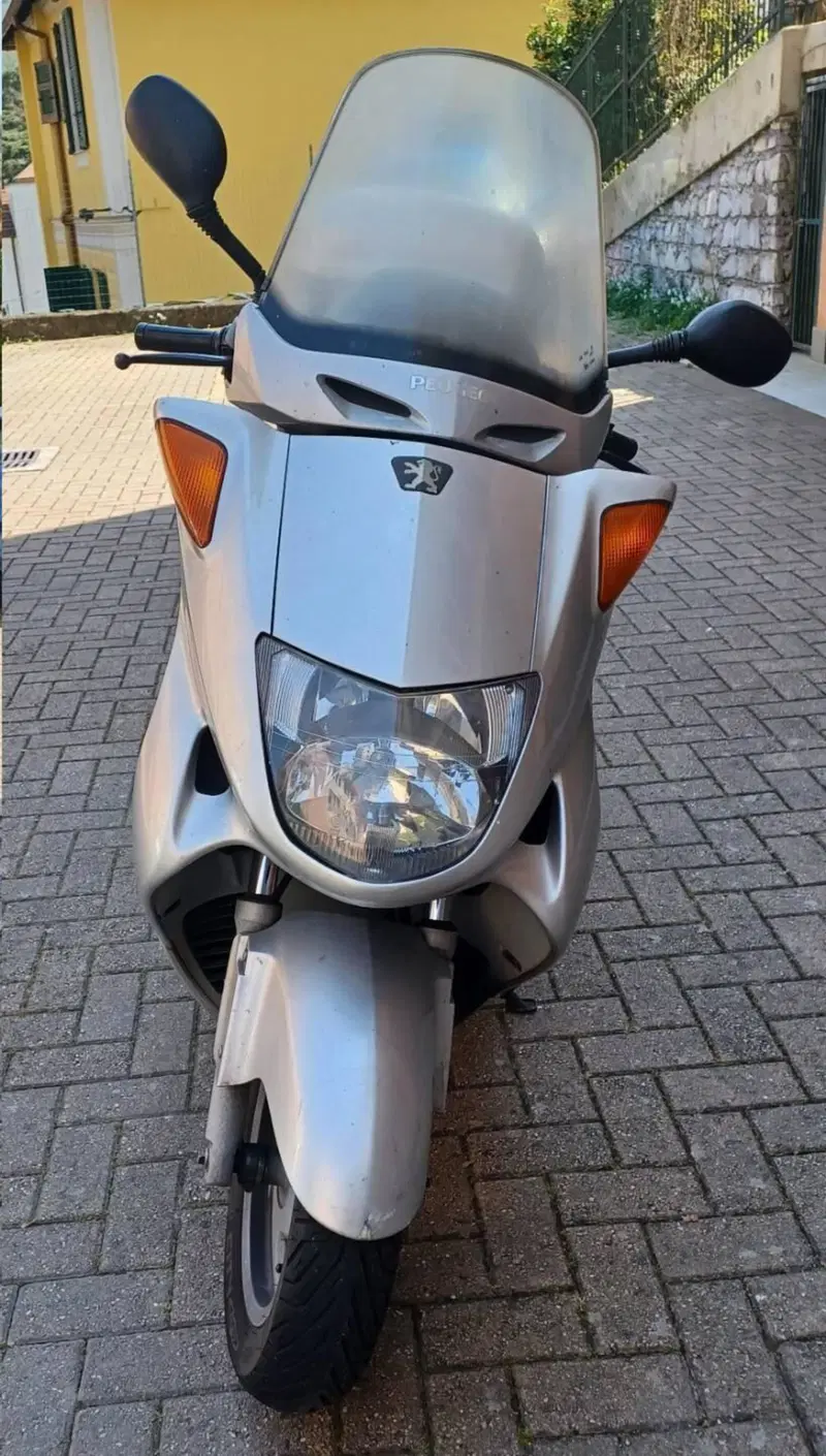 Peugeot SV 250 (2002 - 04)