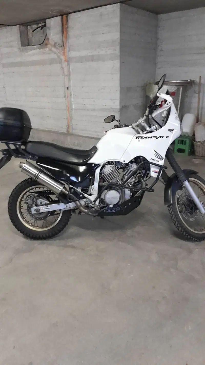 Honda Transalp XL 600V (1991 - 93) (2)