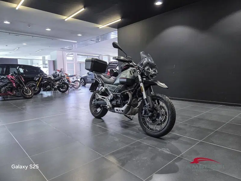 Moto Guzzi V85 TT (2021 - 23)