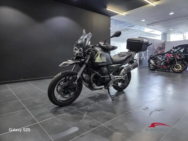 Moto Guzzi V85 TT (2021 - 23) (11)