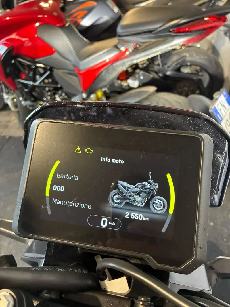 Husqvarna Svartpilen 801 (2024 - 26) (5)