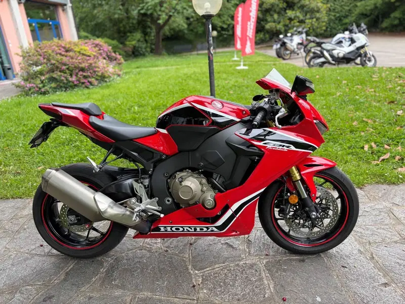 Honda CBR 1000 RR Fireblade (2017 - 19)