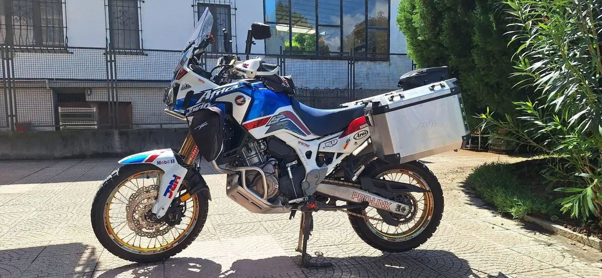 Honda Africa Twin CRF 1000L Adventure Sports (2018 - 19) (2)