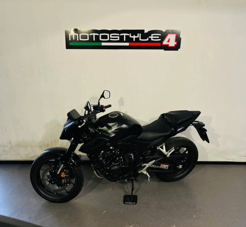 Honda CB 500 Hornet (2024 - 25) (2)