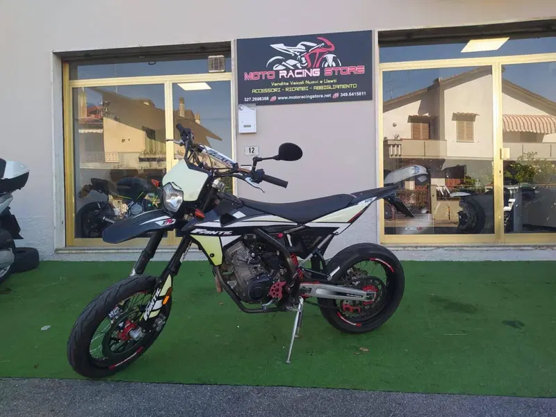 Fantic Motor XMF 125 Motard Competition 4T (2023 - 24) (6)