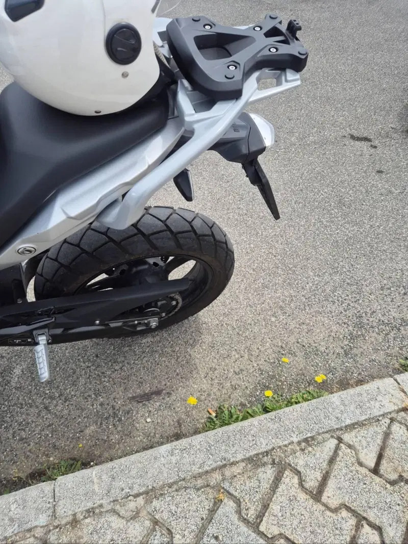 Bmw G 310 GS (2021 - 25) (4)