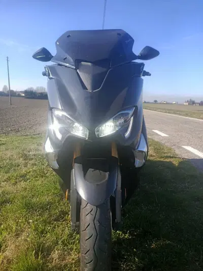 Yamaha T-Max 530 SX Sport Edition (2018 - 19) usata