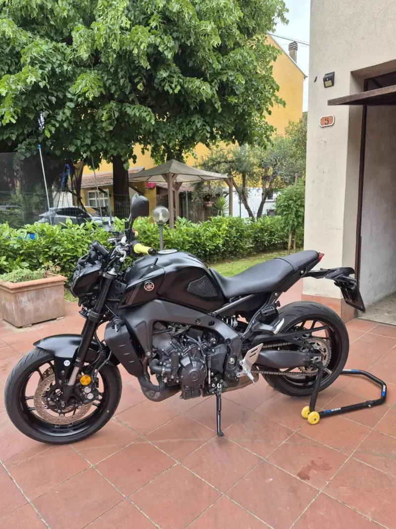 Yamaha MT-09 (2021 - 23)