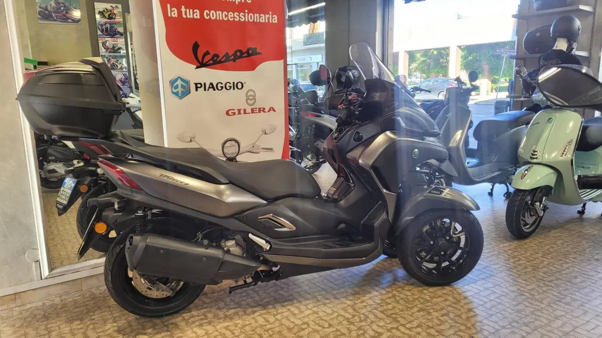 Yamaha Tricity 300 (2021 - 24)