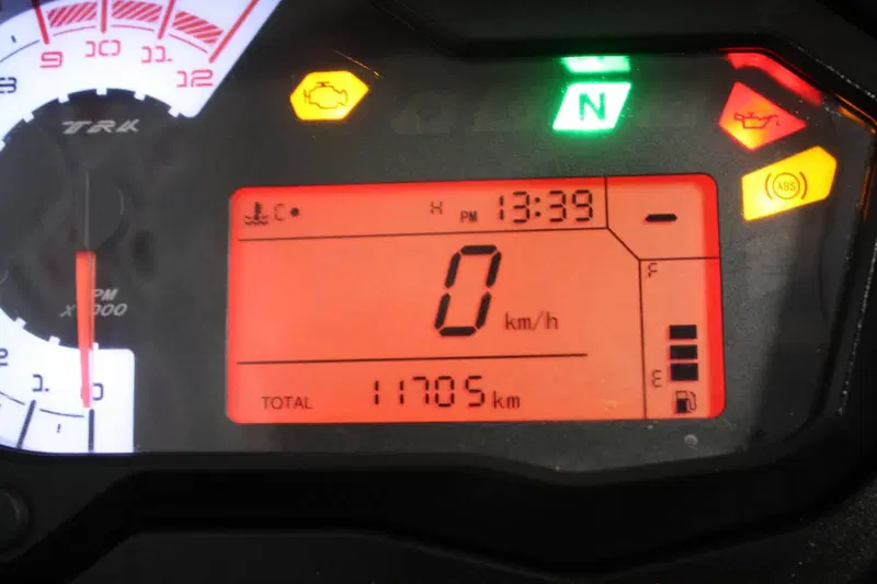 Benelli TRK 502 (2021 - 25) (2)